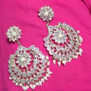 Elegant Silver and Pearl Earrings